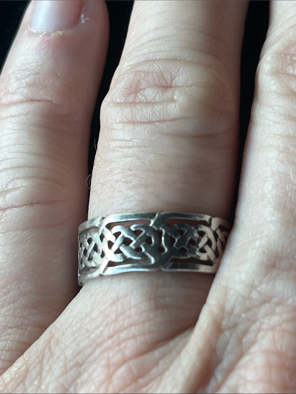 Sterling Silver Celtic Knot Band Ring - Silver